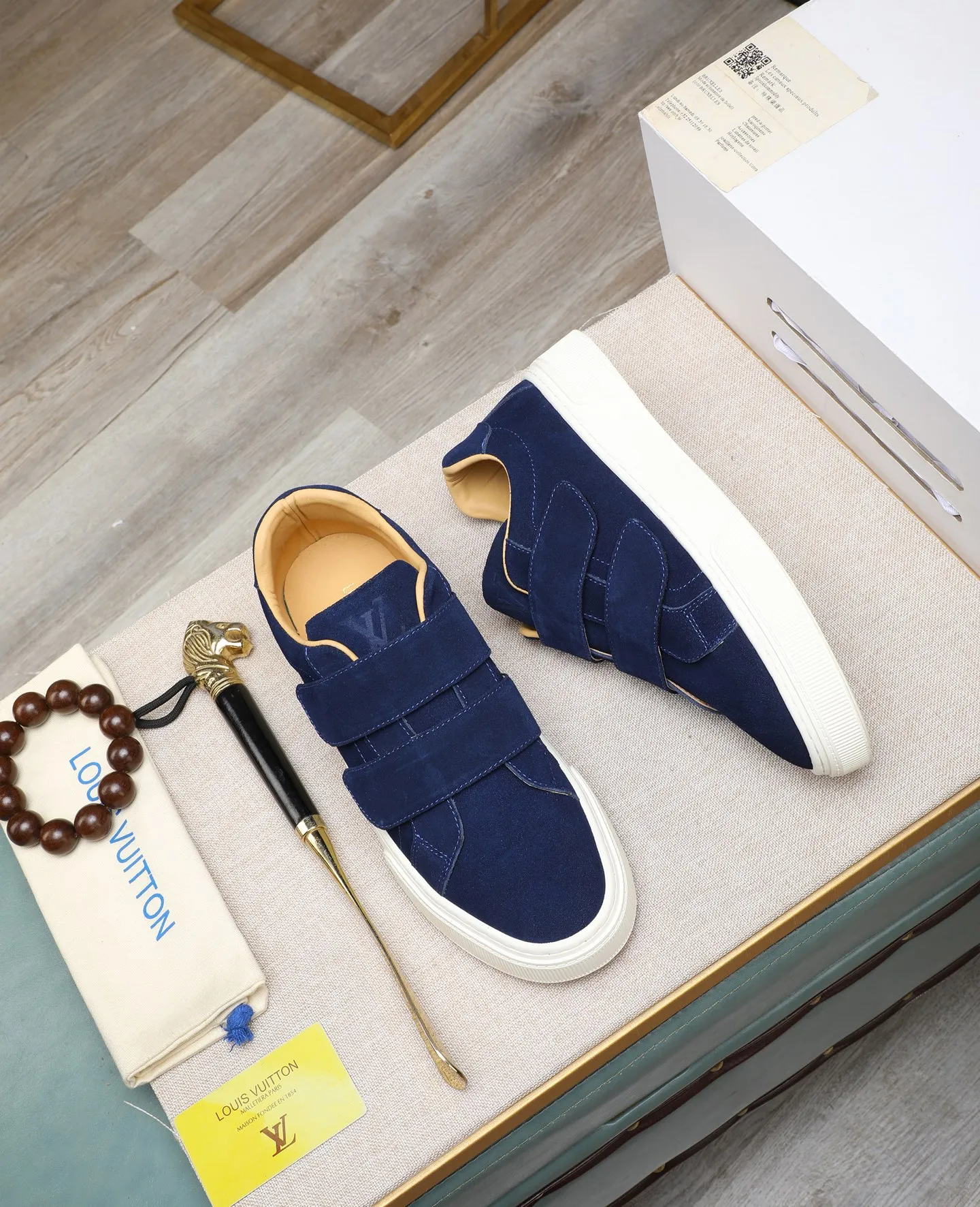 Men's shoes 💰460 [LV～] Men's casual shoes 2025z cabinet sales simultaneously 🔶Size: 38-44 #️⃣ 🔷3 colors🔜The upper is made of multi-material splicing➕cow leather lining, comfortable and breathable, sole: original comfortable and wear-resistant outsole, ⚠️real thing📱photographed🎬real thing is better📢📢📢